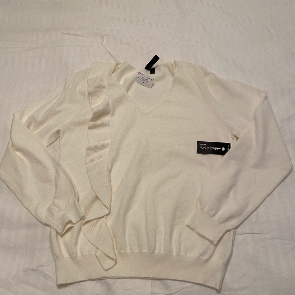Allie&Rob sweater